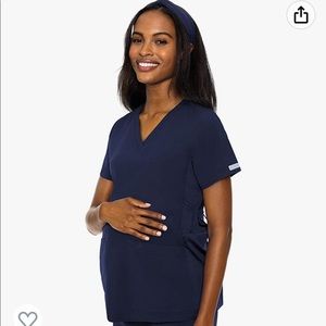 Med couture maternity scrub top and pants
